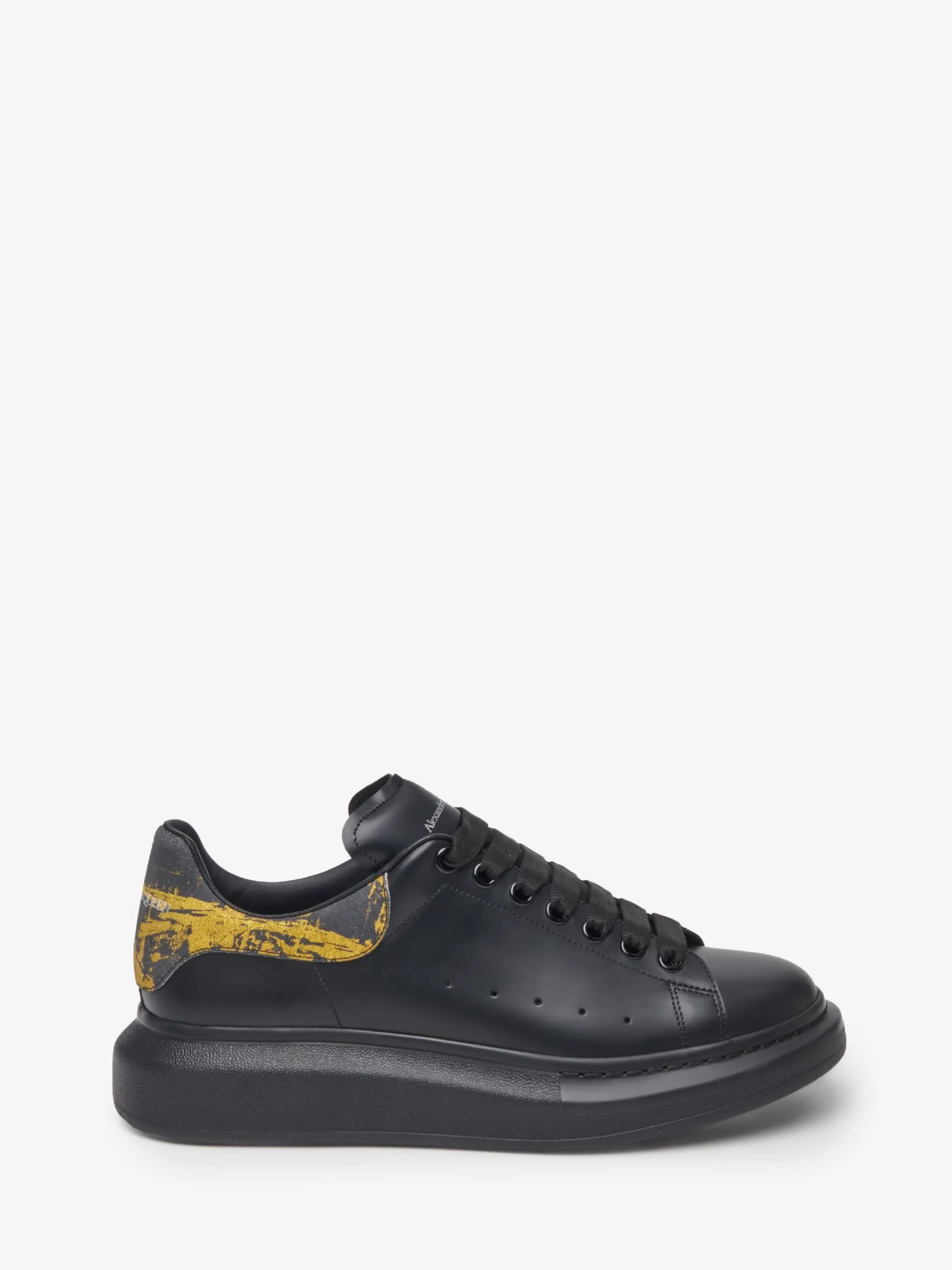 Sale Alexander McQueen Men's Oversized Sneaker in Black/ Gold