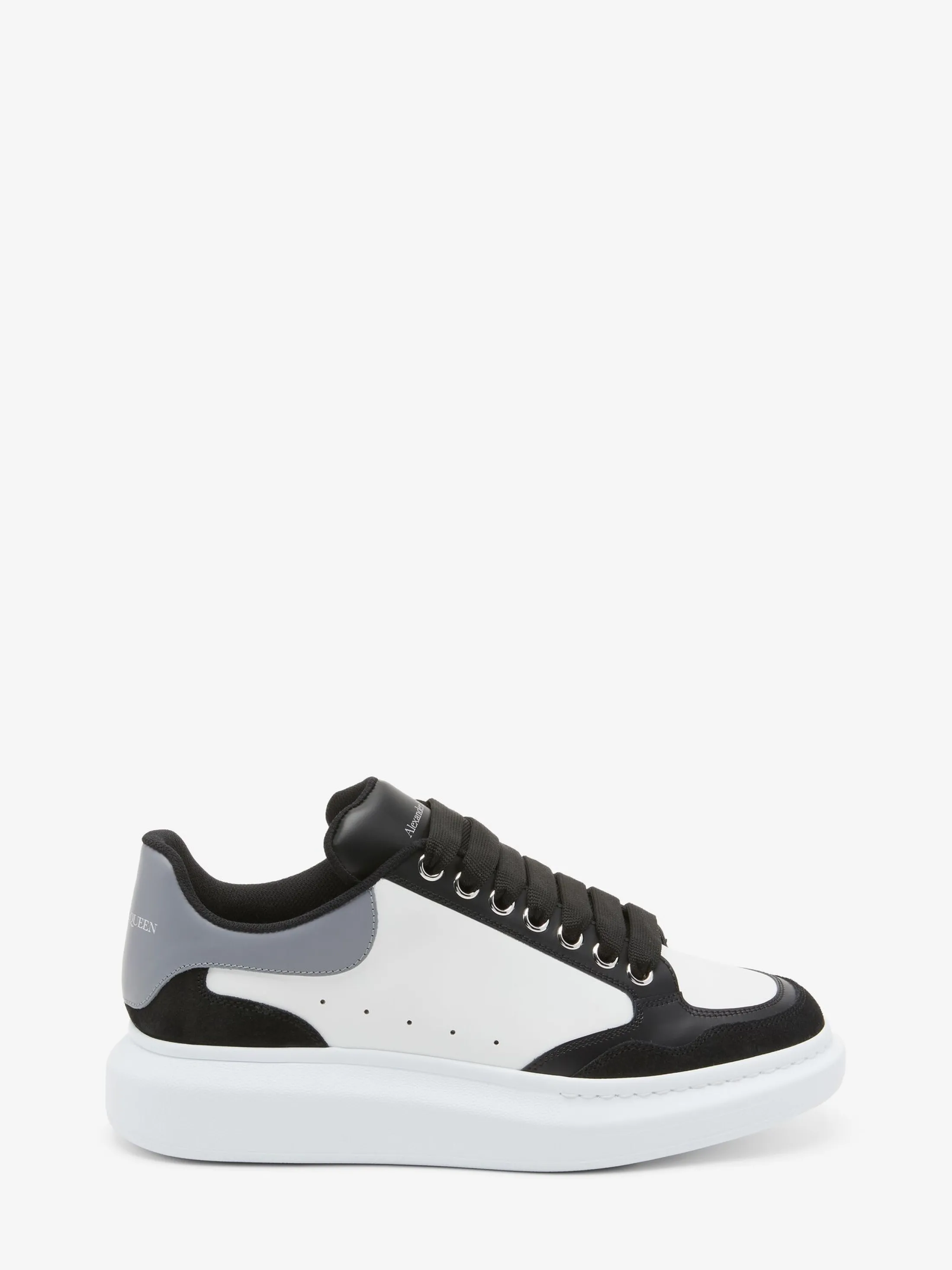 New Alexander McQueen Men's Oversized Sneaker in Black/White/Grey