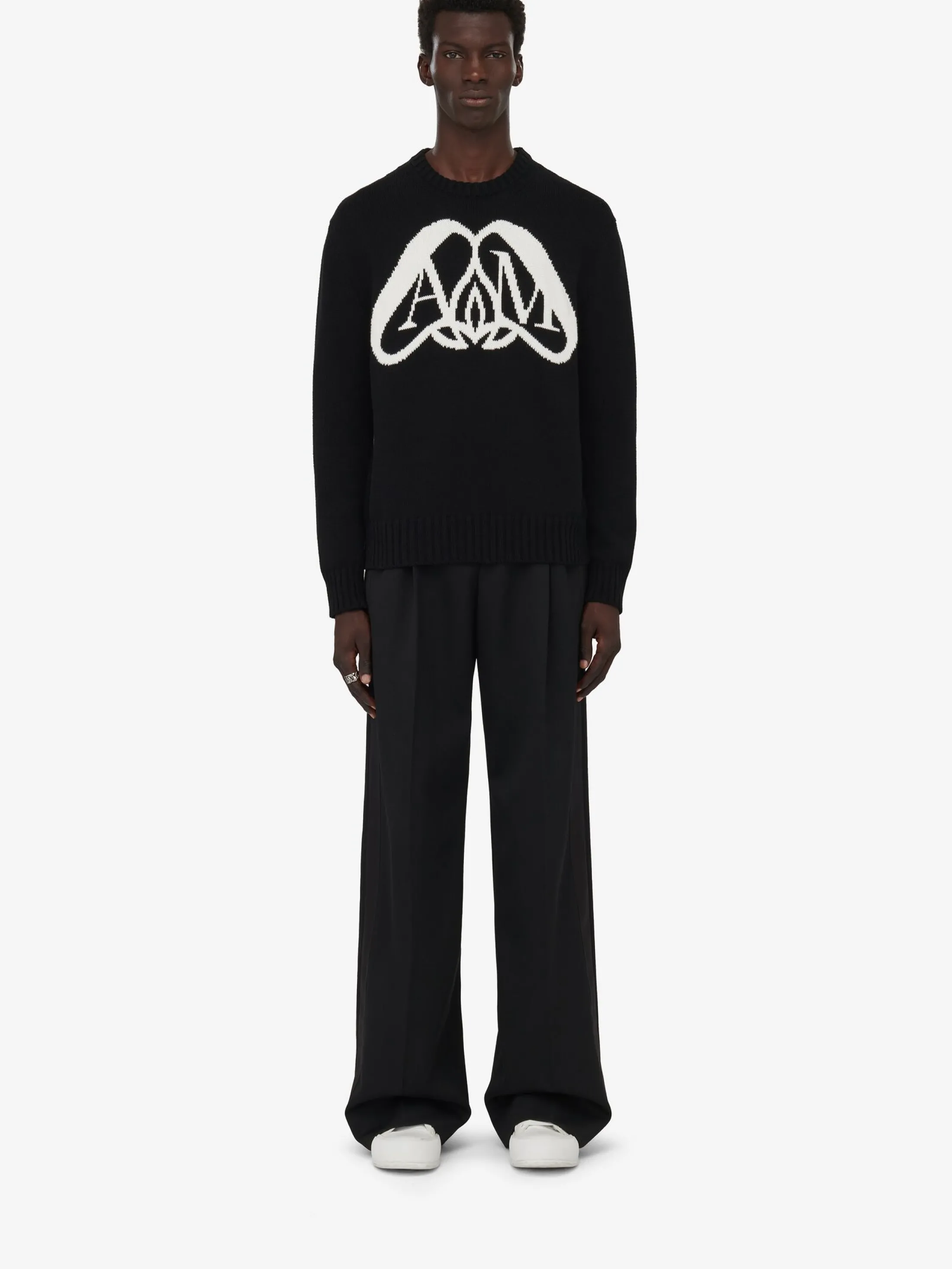 New Alexander McQueen Men's Seal Logo Jumper in Black/Ivory