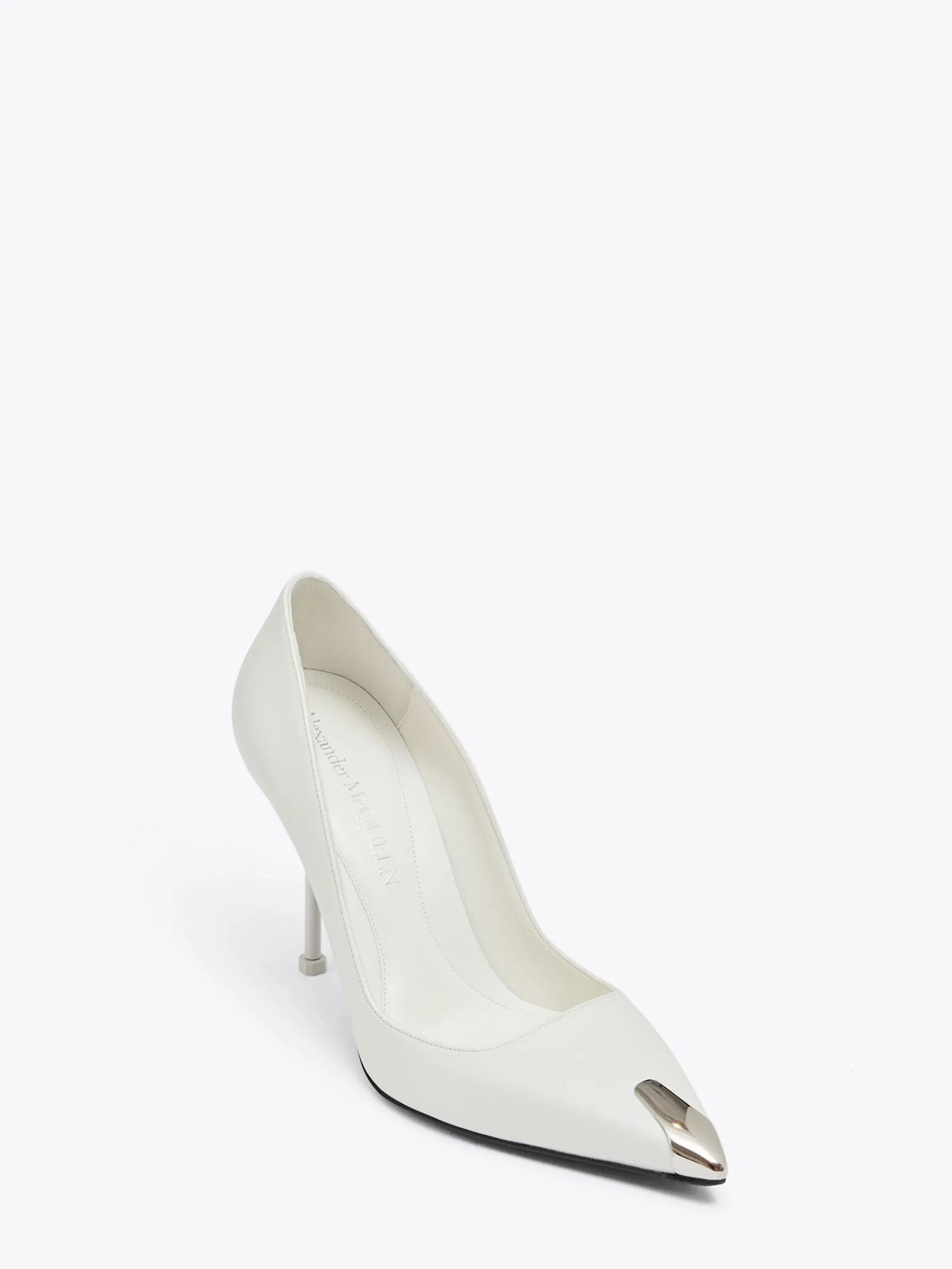 Sale Alexander McQueen Women's Punk Pump in Ivory/Silver