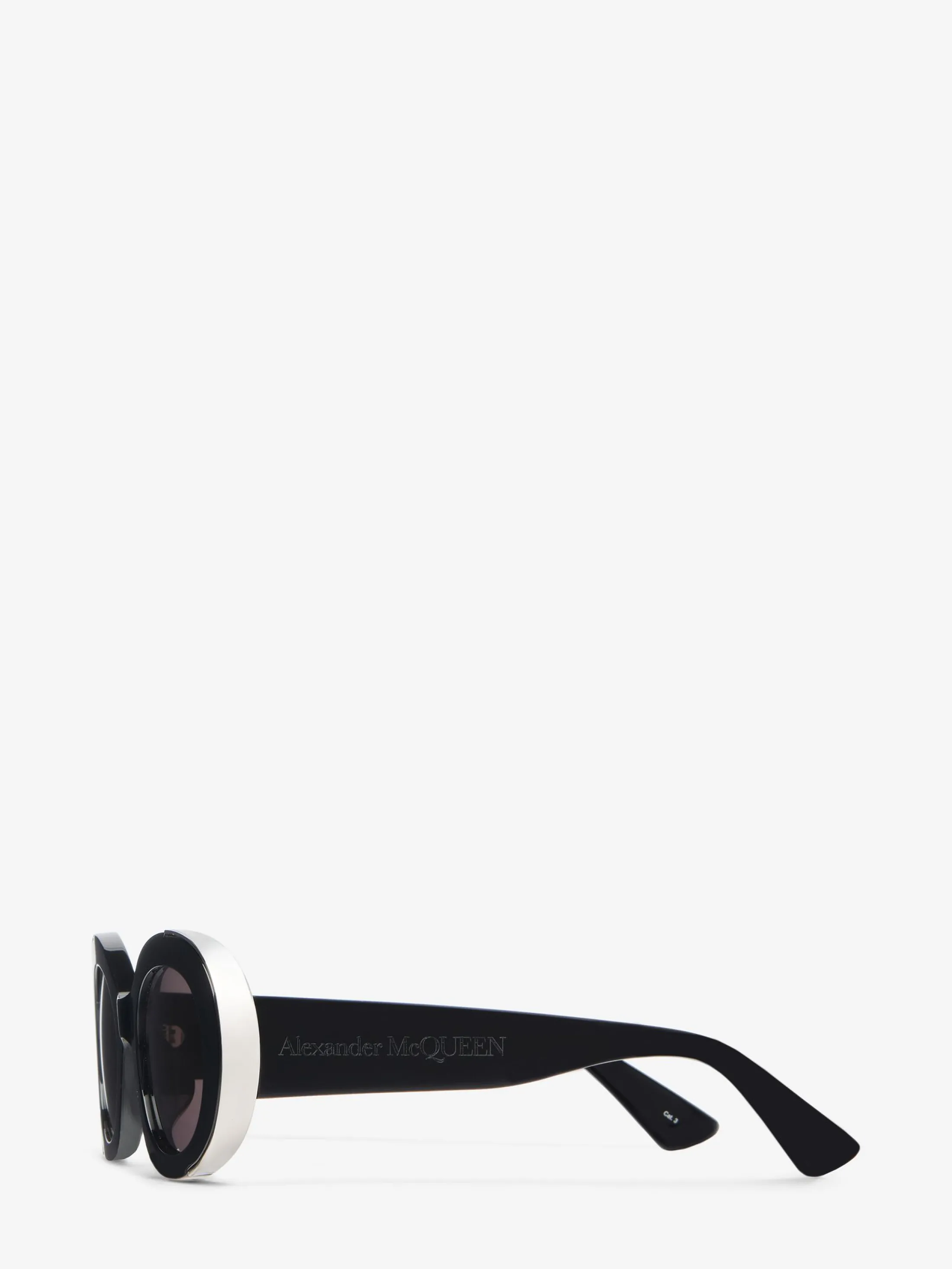 Cheap Alexander McQueen Women's The Grip Oval Sunglasses in Black/Smoke