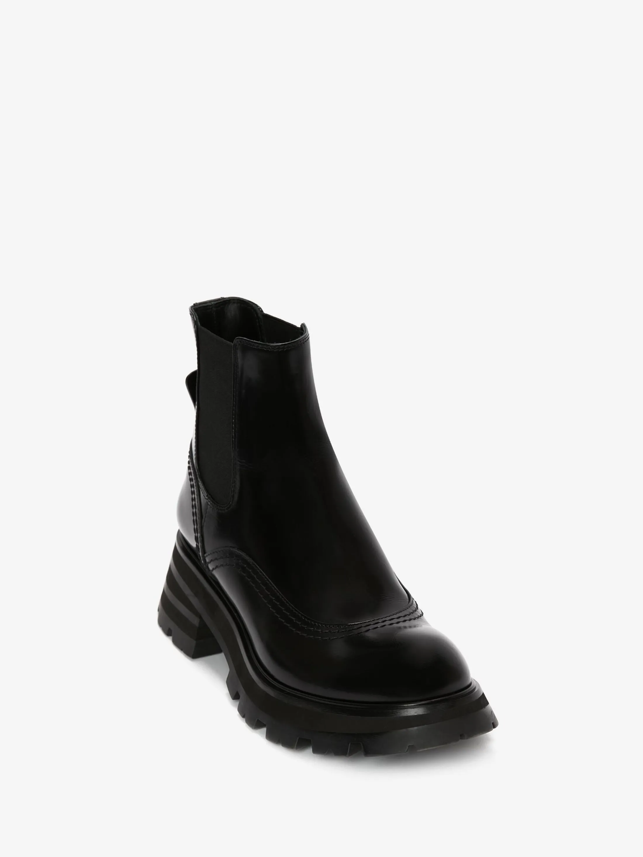 Flash Sale Alexander McQueen Women's Wander Chelsea Boot in Black