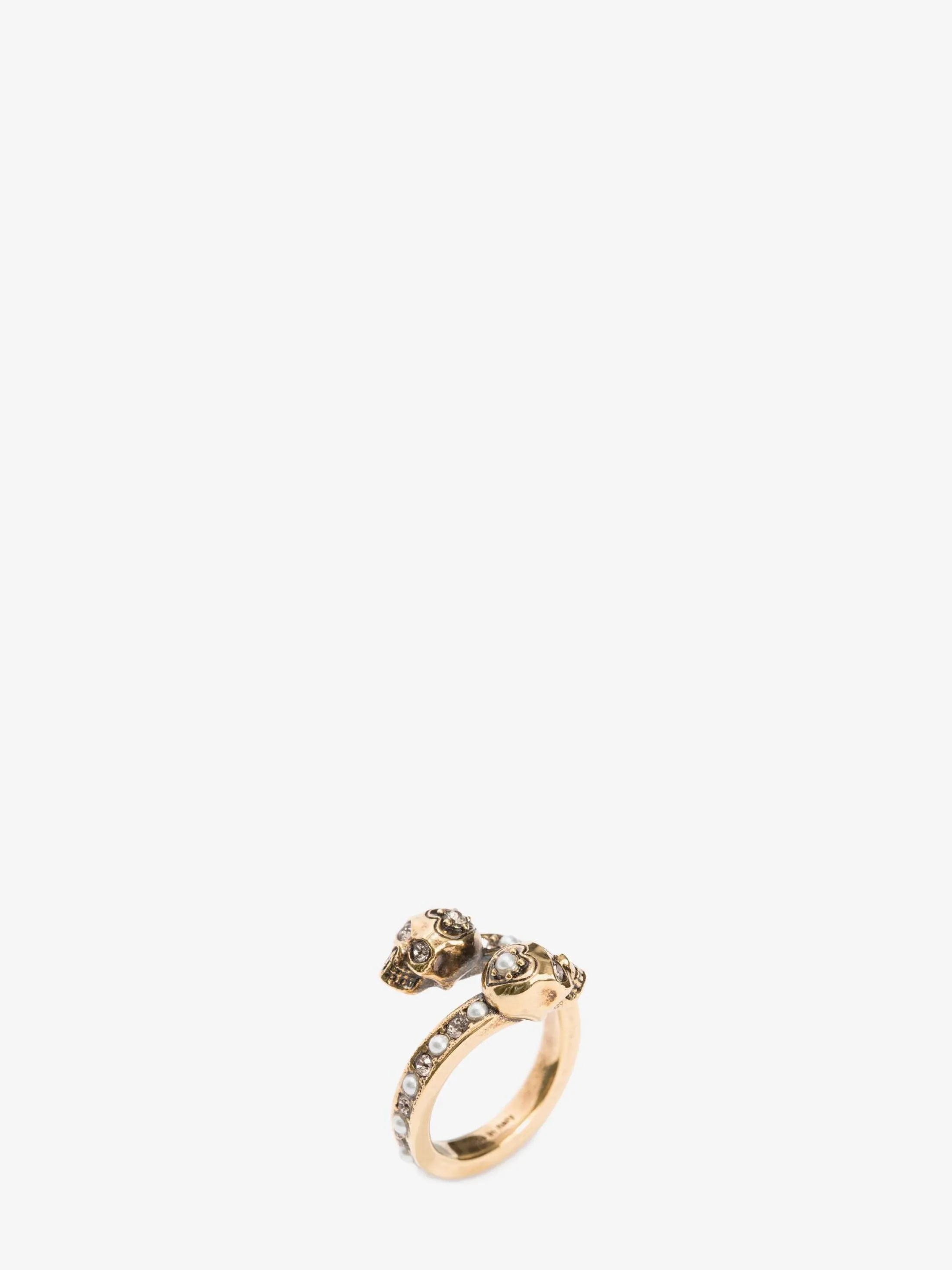 Store Alexander McQueen Women's Wrap-around Skull Ring in Gold